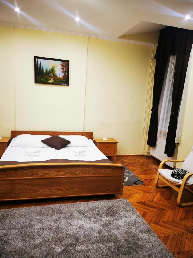Baross-Hat 5 Szolnok Exterior foto